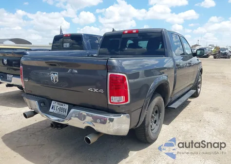 2016 Ram 1500 Laramie z USA, uszkodzony, nr VIN 1C6RR7NT3GS210977